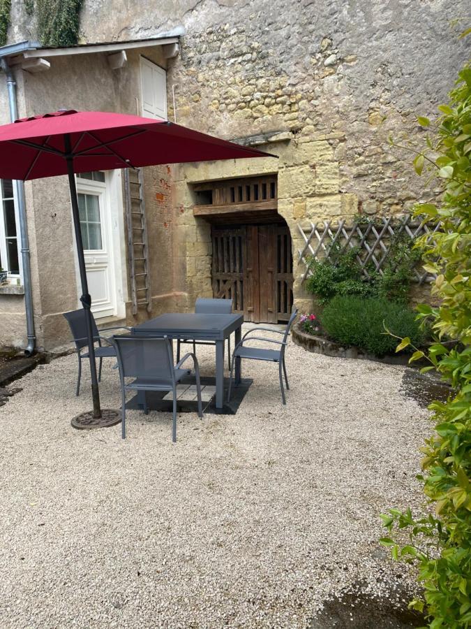 Maison Vigneronne Nazelles-Negron Kültér fotó